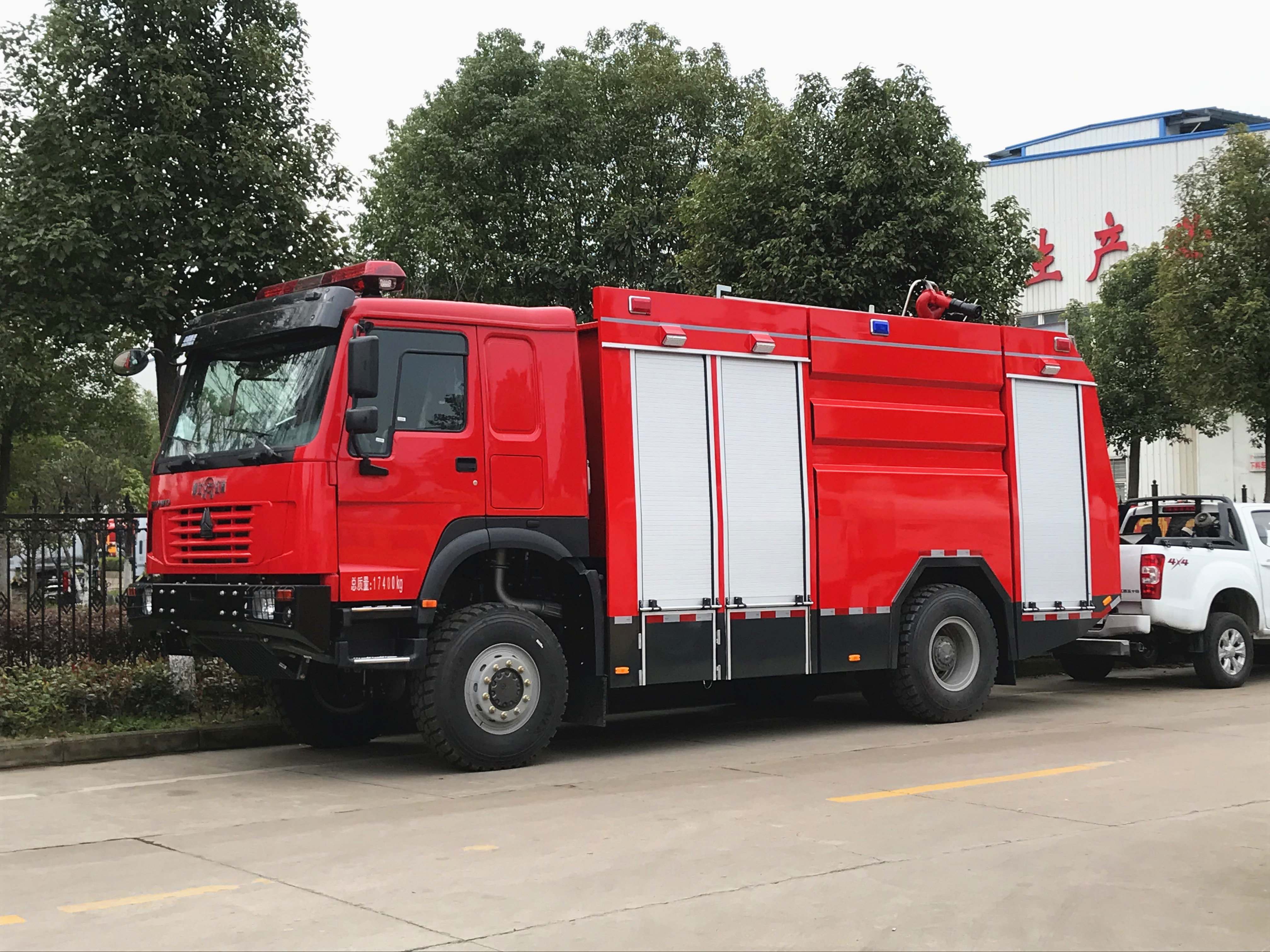 �����������(q��)6��ɭ������܇