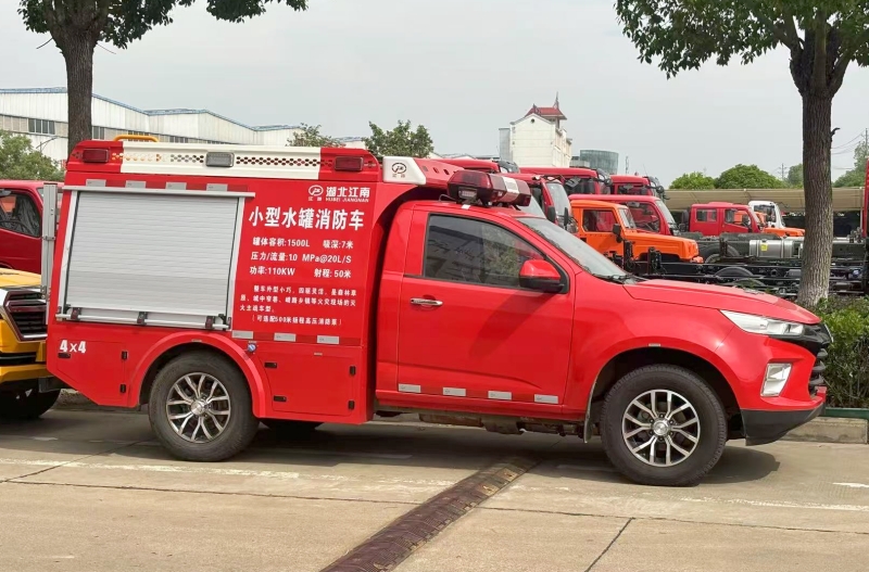 �c���ʮ����(q��)ԽҰ1.5��ˮ������܇(ch��)���g(sh��)����(sh��)�c��(b��o)�r(ji��)