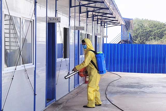 消毒2.jpg 消毒2.jpg